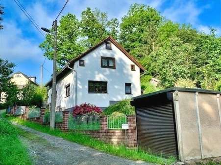 Hausansicht - Einfamilienhaus in 08543 Pöhl mit 118m² kaufen