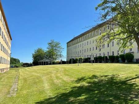 Grundstück / Wäscheplatz Grundstück / Wäscheplatz - Etagenwohnung in 08496 Neumark mit 52m² kaufen