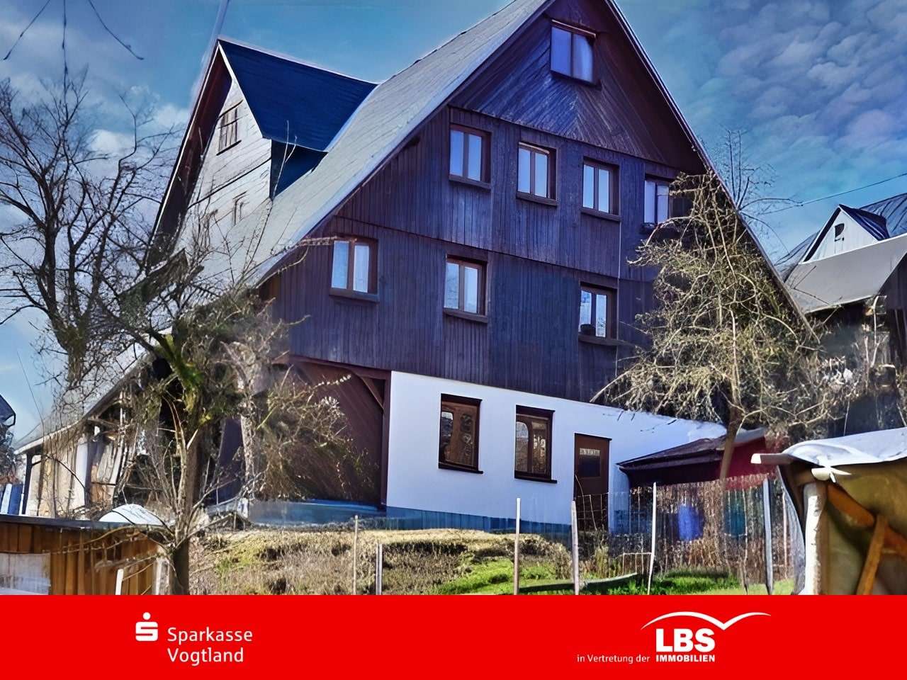 Seitenansicht - Zweifamilienhaus in 08248 Klingenthal mit 200m² kaufen