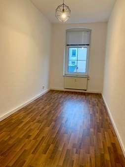 Schlafzimmer - Etagenwohnung in 08485 Lengenfeld mit 58m² kaufen