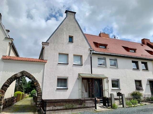 Hausansicht Hausansicht - Reihenendhaus in 08468 Reichenbach mit 65m² kaufen