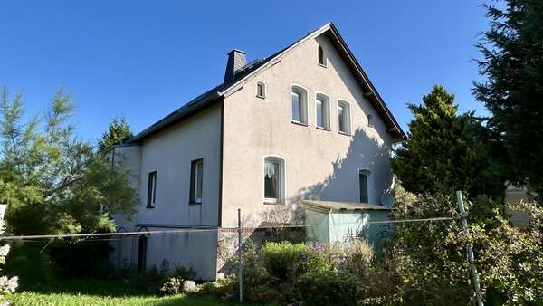 Seitenansicht - Einfamilienhaus in 08223 Werda mit 118m² kaufen