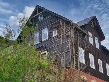 Seitenansicht Seitenansicht - Einfamilienhaus in 08248 Klingenthal mit 100m² kaufen