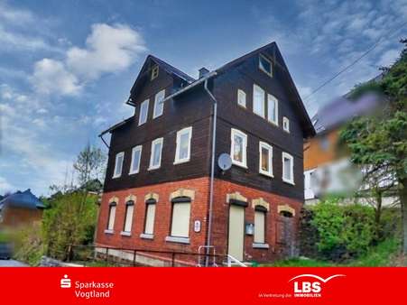 Straßenansicht Straßenansicht - Einfamilienhaus in 08248 Klingenthal mit 100m² kaufen