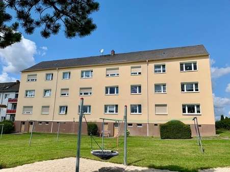 Hausansicht Hausansicht - Etagenwohnung in 07985 Elsterberg mit 59m² kaufen