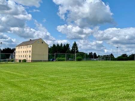 Hausansicht Hausansicht - Etagenwohnung in 07985 Elsterberg mit 59m² kaufen