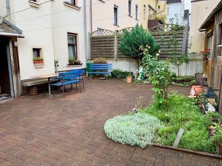 Hof - Reihenmittelhaus in 08491 Netzschkau mit 176m² kaufen