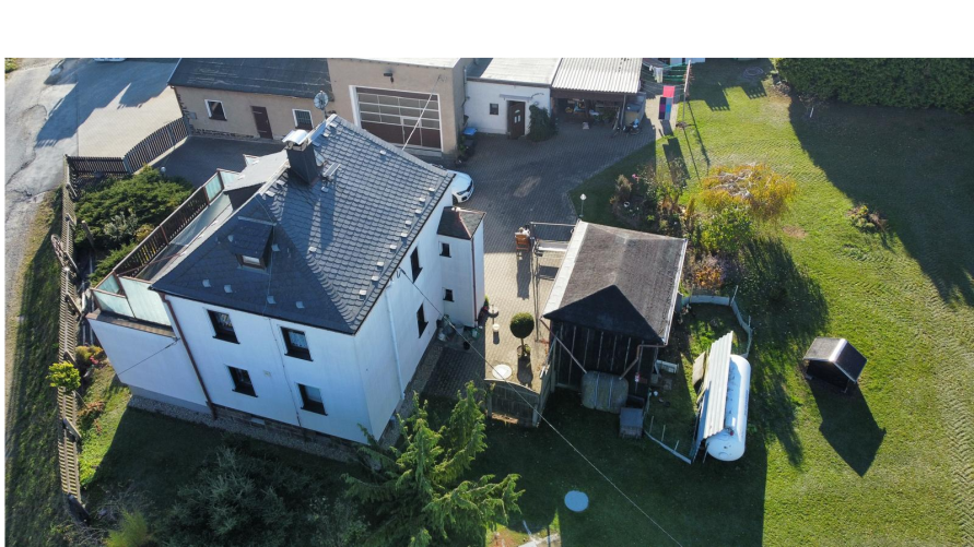 Drohnenaufnahme vom Anwesen Drohnenaufnahme vom Anwesen - Einfamilienhaus in 08491 Limbach mit 120m² kaufen