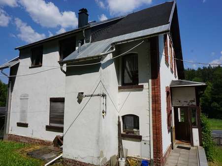 Rückseite - Zweifamilienhaus in 08626 Adorf mit 120m² kaufen