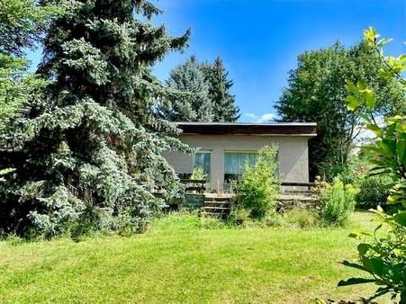 Hausansicht - Bungalow in 08468 Reichenbach mit 99m² kaufen