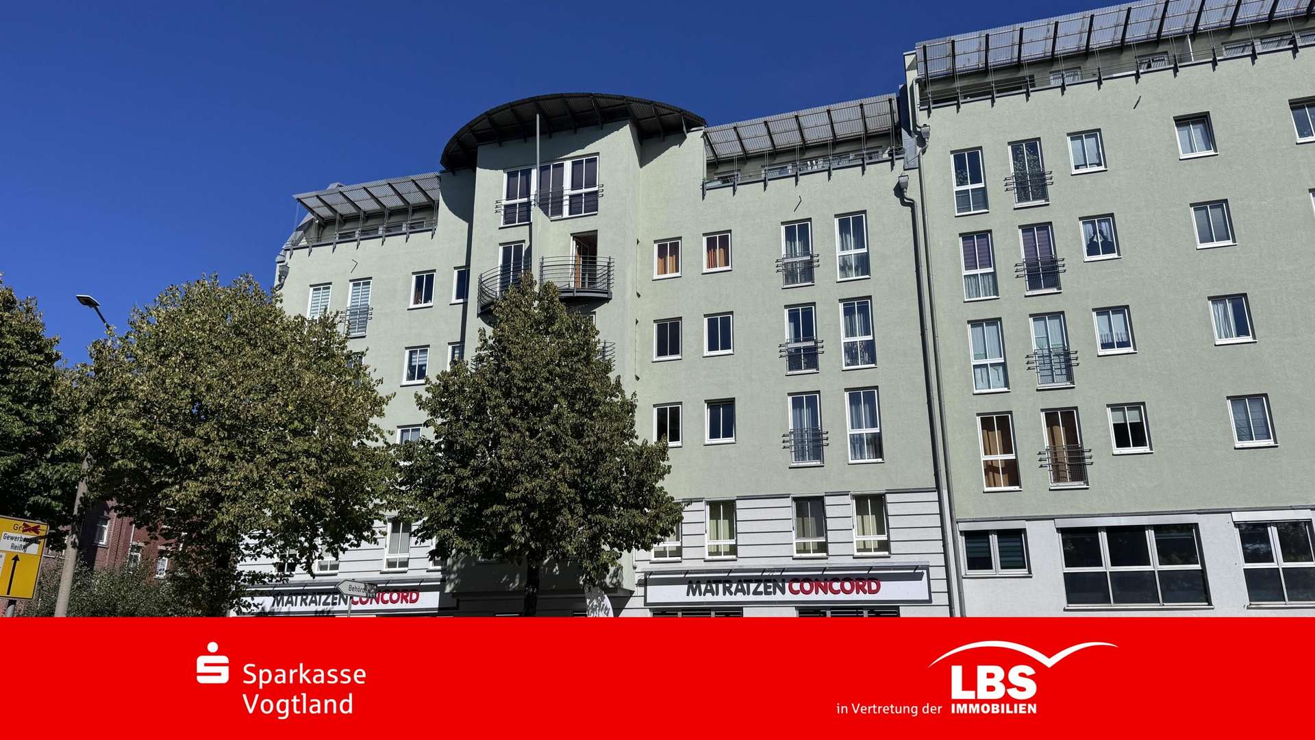 Straßenansicht Straßenansicht - Etagenwohnung in 08525 Plauen mit 75m² kaufen
