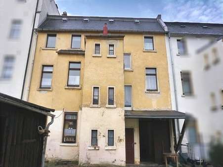 Hofansicht Hofansicht - Reihenmittelhaus in 08606 Oelsnitz mit 205m² kaufen
