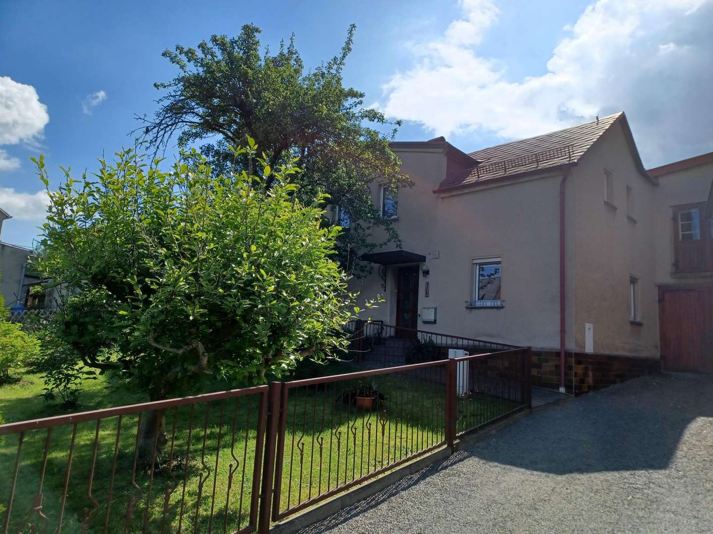 Ansicht von vorn Ansicht von vorn - Einfamilienhaus in 07952 Pausa mit 110m² kaufen