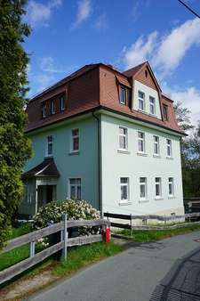 Straßenansicht - Mehrfamilienhaus in 08648 Bad Brambach mit 205m² als Kapitalanlage kaufen