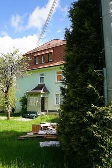 Seitenansicht - Mehrfamilienhaus in 08648 Bad Brambach mit 205m² als Kapitalanlage kaufen