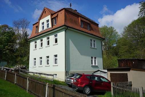 Seitenansicht - Mehrfamilienhaus in 08648 Bad Brambach mit 205m² als Kapitalanlage kaufen