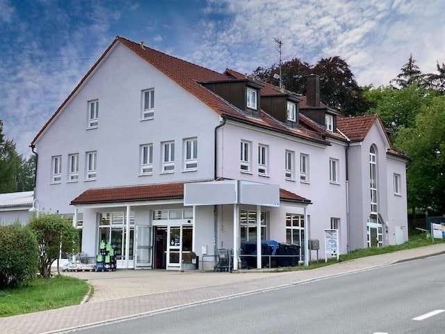 Titel - Wohn- / Geschäftshaus in 08209 Auerbach mit 179m² als Kapitalanlage kaufen