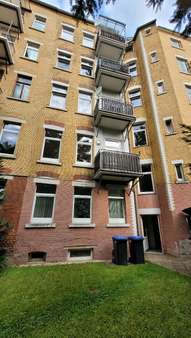 Hofansicht - Etagenwohnung in 08523 Plauen mit 55m² kaufen