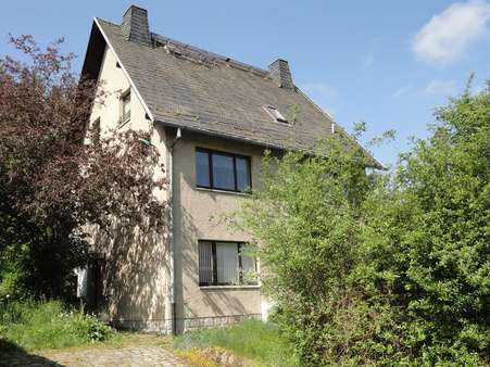 seitliche Sicht - Einfamilienhaus in 08527 Plauen mit 175m² kaufen