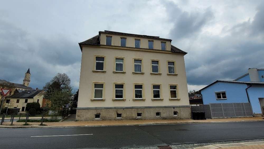 Komplettansicht - Mehrfamilienhaus in 08258 Markneukirchen mit 195m² kaufen