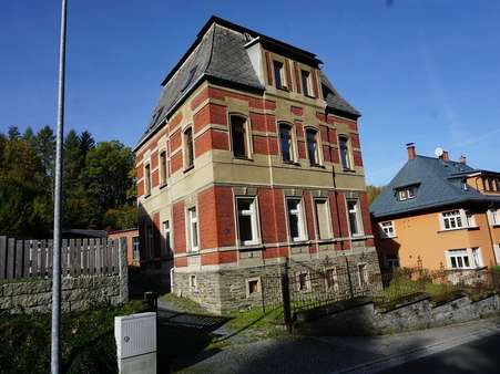 Auß3nansicht - Zweifamilienhaus in 08258 Markneukirchen mit 196m² kaufen