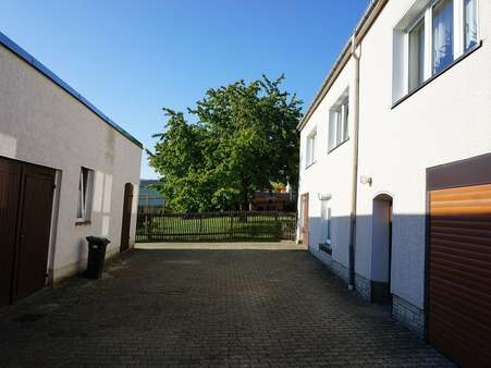 Wohnhaus und Nebengebäude - Einfamilienhaus in 08223 Werda mit 200m² kaufen