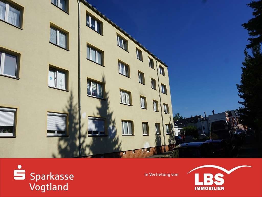 Straßenansicht - Etagenwohnung in 08606 Oelsnitz mit 62m² kaufen