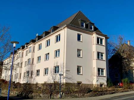 Hausansicht - Etagenwohnung in 08468 Reichenbach mit 66m² kaufen