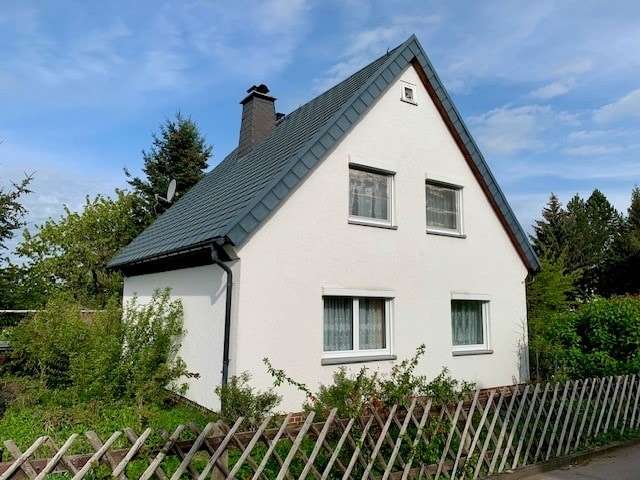Hausansicht - Einfamilienhaus in 08496 Neumark mit 78m² kaufen