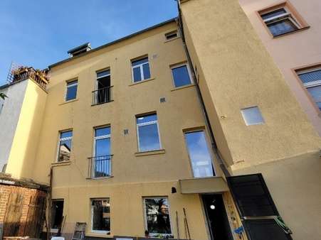 Rückansicht Objekt - Mehrfamilienhaus in 08523 Plauen mit 271m² kaufen