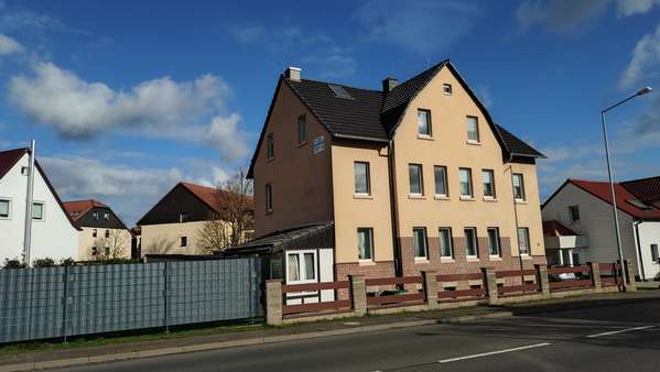 Mehrfamilienhaus in 04827 Machern mit 298m² kaufen