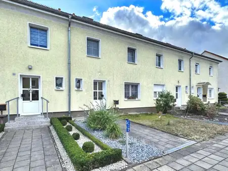 Modernisiertes Zuhause mit Gartenidylle!