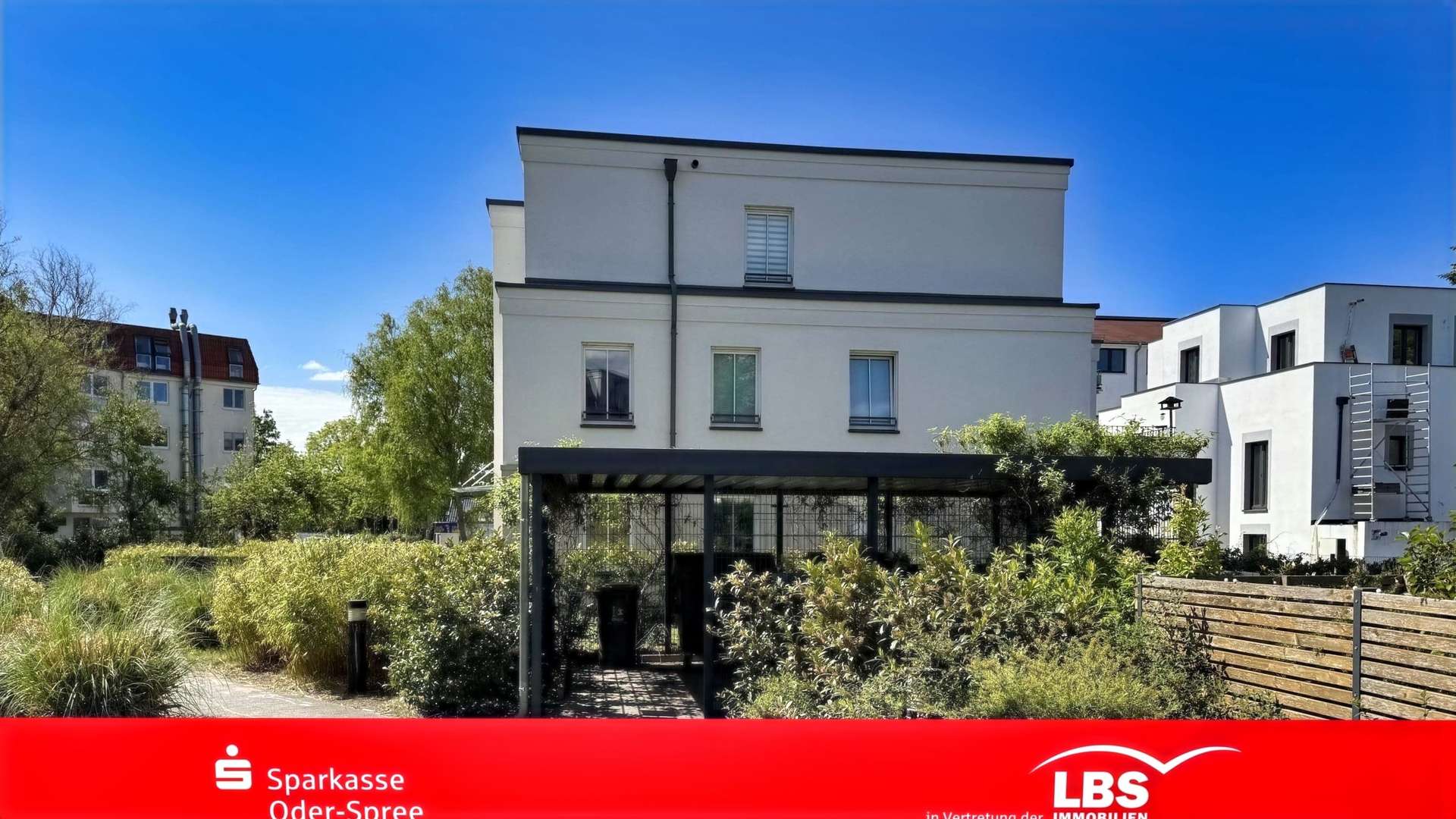 Ansicht Nord - Erdgeschosswohnung in 13089 Berlin mit 94m² kaufen