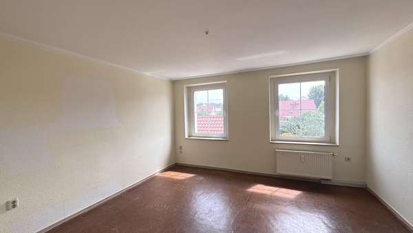 Zimmer 1 Zimmer 1 - Etagenwohnung in 15890 Eisenhüttenstadt mit 61m² kaufen
