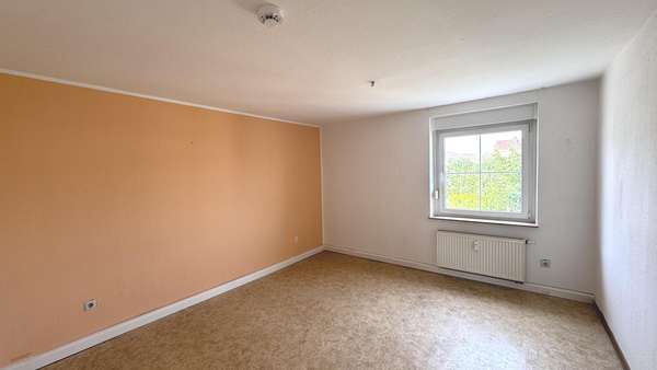 Zimmer 2 Zimmer 2 - Erdgeschosswohnung in 15890 Eisenhüttenstadt mit 60m² kaufen
