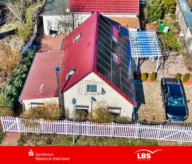 Einmal viel Haus und viel Grundstück