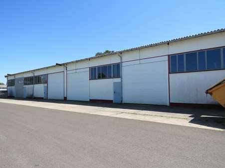 Lagerhalle - Lager in 15344 Strausberg mit 2436m² als Kapitalanlage kaufen