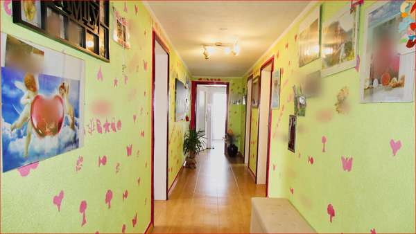Flur Flur - Dachgeschosswohnung in 89165 Dietenheim mit 91m² kaufen
