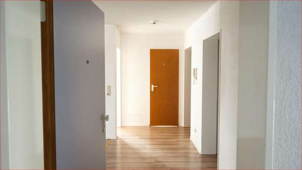 Flur Flur - Etagenwohnung in 88400 Biberach mit 78m² kaufen