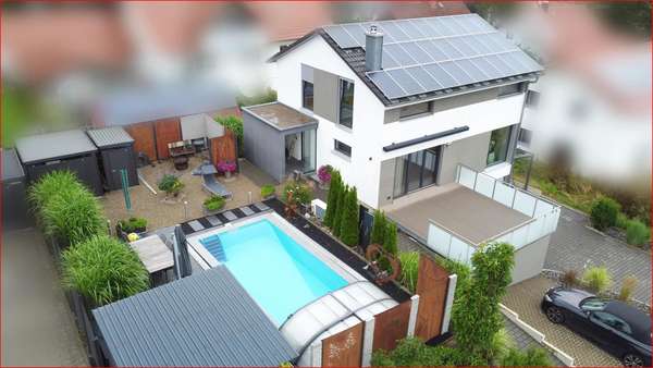 seitliche Ansicht seitliche Ansicht - Zweifamilienhaus in 88416 Ochsenhausen mit 177m² kaufen