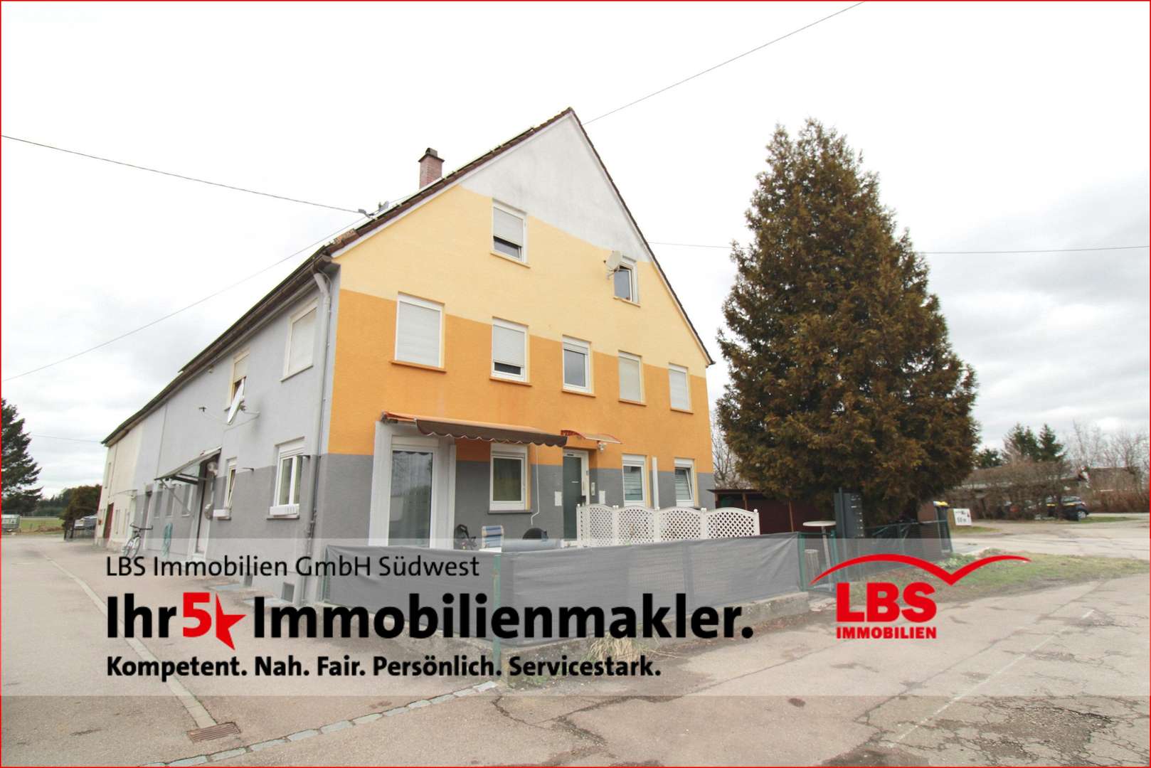 Seitenansicht - Mehrfamilienhaus in 89250 Senden mit 250m² kaufen