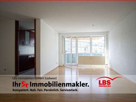 Wohnzimmer - Maisonette-Wohnung in 75172 Pforzheim mit 107m² kaufen