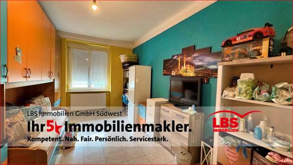 Kinderzimmer - Erdgeschosswohnung in 75177 Pforzheim mit 78m² kaufen