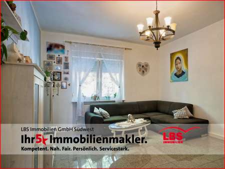 Wohnzimmer Wohnzimmer - Etagenwohnung in 75177 Pforzheim mit 83m² kaufen