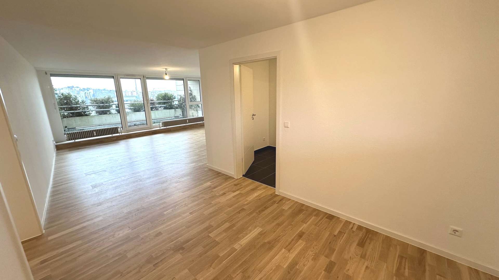 Wohn- / Essbereich - Etagenwohnung in 71032 Böblingen mit 100m² kaufen