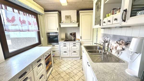 Küche - Etagenwohnung in 70469 Stuttgart mit 80m² kaufen