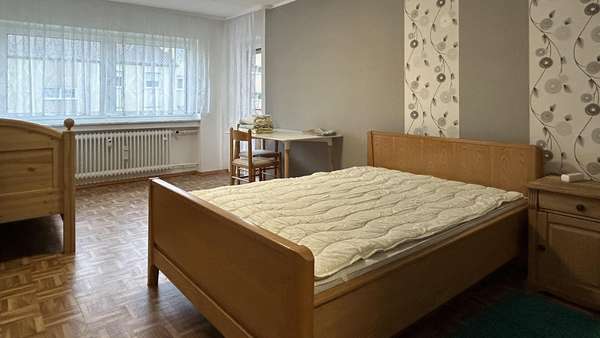 Wohnzimmer / Schlafzimmer - Etagenwohnung in 72213 Altensteig mit 75m² als Kapitalanlage kaufen