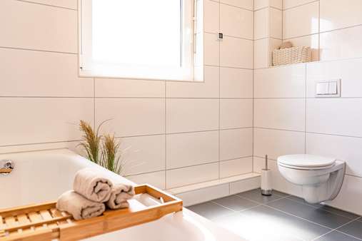 Badezimmer OG - Reihenmittelhaus in 73240 Wendlingen mit 116m² kaufen