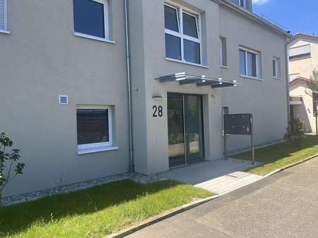 Außenansicht  - Etagenwohnung in 73666 Baltmannsweiler mit 103m² kaufen