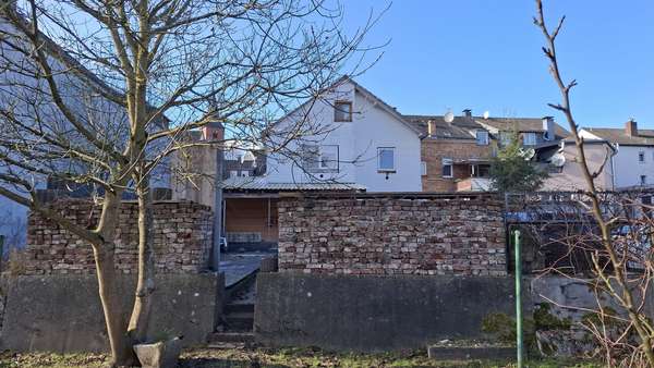 Rückansicht von Agger aus - Einfamilienhaus in 51645 Gummersbach mit 190m² kaufen